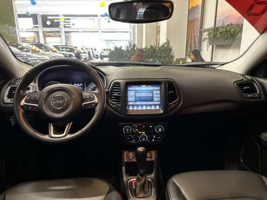 JEEP-COMPASS-2.0 16V FLEX LONGITUDE AUTOMÁTICO JEEP-COMPASS-2018