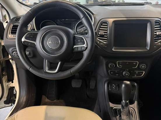 JEEP-COMPASS-2.0 16V FLEX LONGITUDE AUTOMÁTICO JEEP-COMPASS-2017