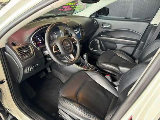 JEEP-COMPASS-2.0 16V FLEX LONGITUDE AUTOMÁTICO JEEP-COMPASS-2017