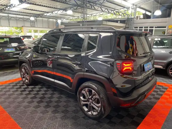 JEEP-RENEGADE-2024
