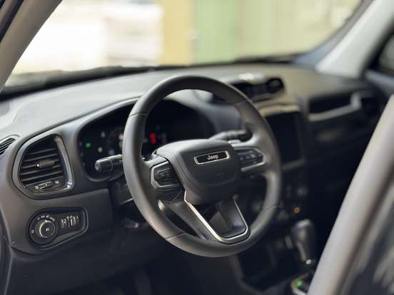 JEEP-RENEGADE-2023
