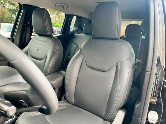 JEEP-RENEGADE-2024