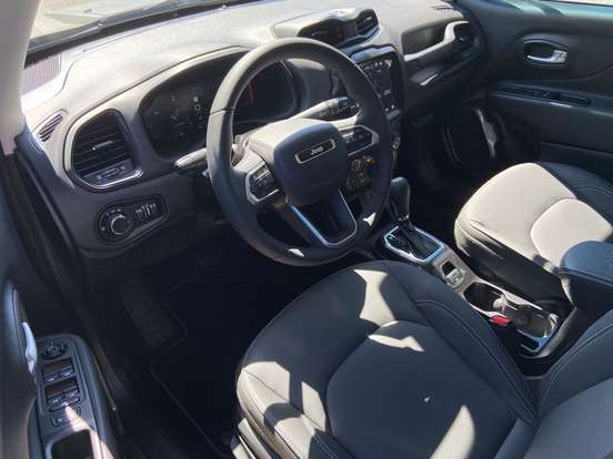 JEEP-RENEGADE-2026