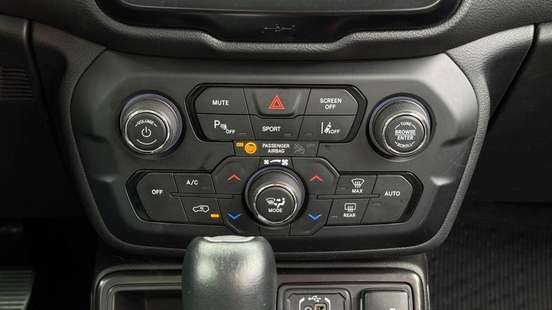 JEEP-RENEGADE-2024