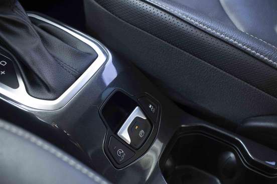JEEP-RENEGADE-2023