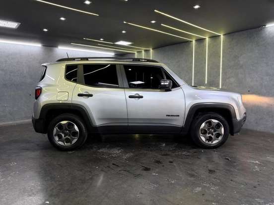 JEEP-RENEGADE-2021