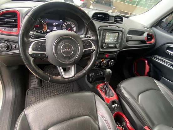 JEEP-RENEGADE-2017