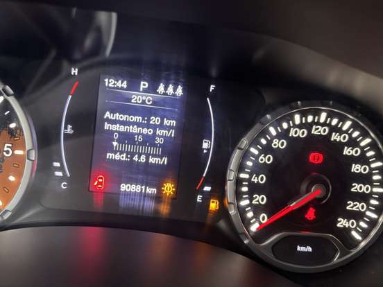 JEEP-RENEGADE-2.0 16V TURBO DIESEL LONGITUDE 4P 4X4 AUTOMÁTICO JEEP-RENEGADE-2019