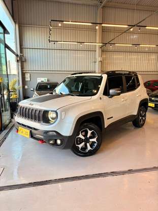 JEEP-RENEGADE-2018