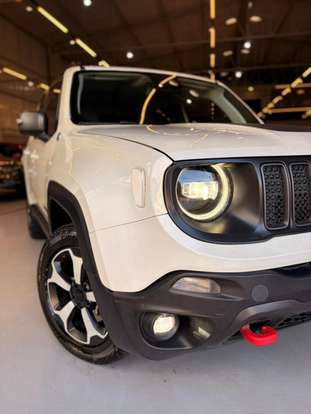 JEEP-RENEGADE-2018