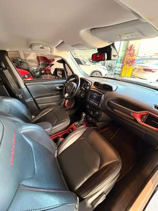 JEEP-RENEGADE-2018