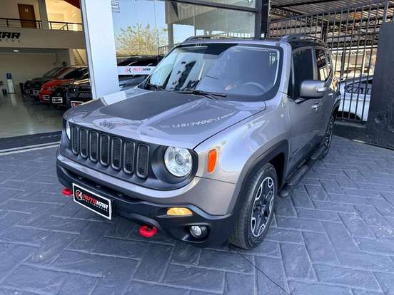 JEEP-RENEGADE-2.0 16V TURBO DIESEL TRAILHAWK 4P 4X4 AUTOMÁTICO JEEP-RENEGADE-2018