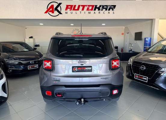 JEEP-RENEGADE-2.0 16V TURBO DIESEL TRAILHAWK 4P 4X4 AUTOMÁTICO JEEP-RENEGADE-2018