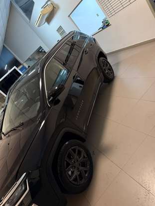 JEEP-COMMANDER-2026