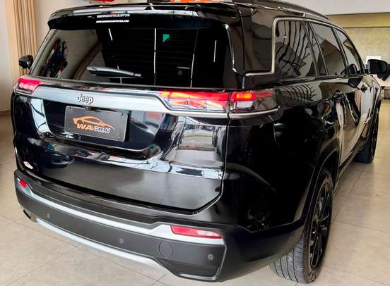 JEEP-COMMANDER-2025