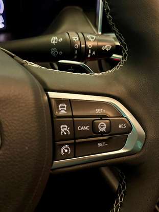 JEEP-COMMANDER-2025