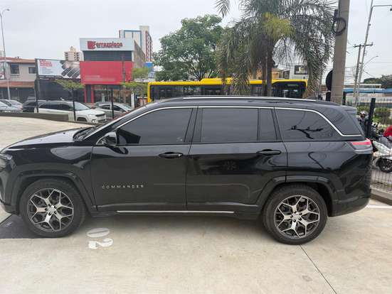 JEEP-COMMANDER-1.3 T270 TURBO FLEX OVERLAND AT6 JEEP-COMMANDER-2022