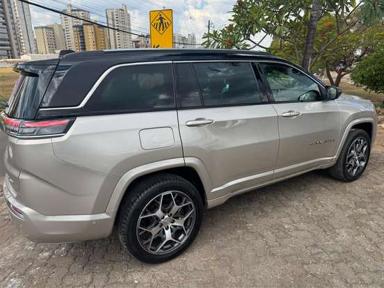 JEEP-COMMANDER-2.0 TD380 TURBO DIESEL OVERLAND AT9 JEEP-COMMANDER-2022