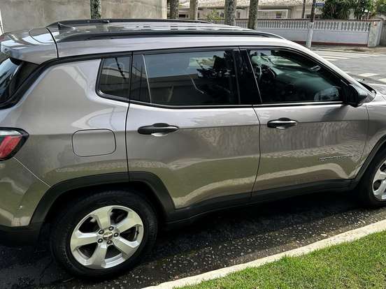 JEEP-COMPASS-2.0 16V FLEX SPORT AUTOMÁTICO JEEP-COMPASS-2016