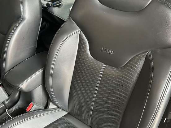 JEEP-COMPASS-2.0 16V FLEX SPORT AUTOMÁTICO JEEP-COMPASS-2016