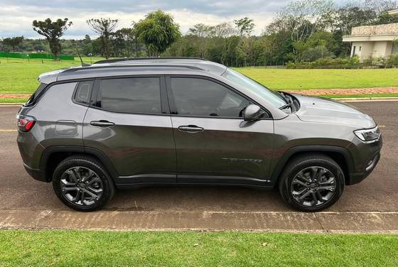 JEEP COMPASS 2.0 TD350 TURBO DIESEL LONGITUDE AT9