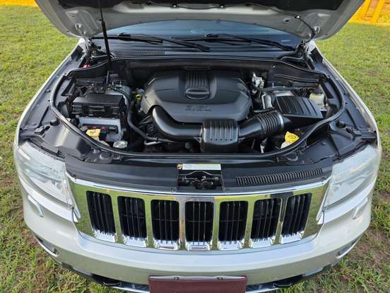 JEEP-GRAND CHEROKEE-3.6 LIMITED 4X4 V6 24V GASOLINA 4P AUTOMATICO JEEP-GRAND CHEROKEE-2010
