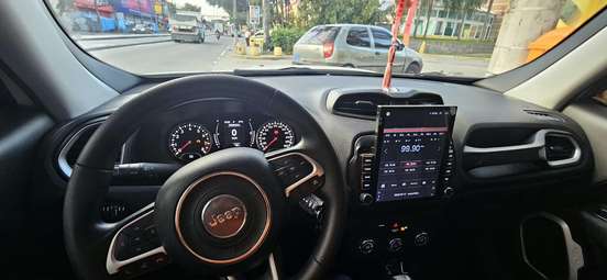 JEEP-RENEGADE-2021