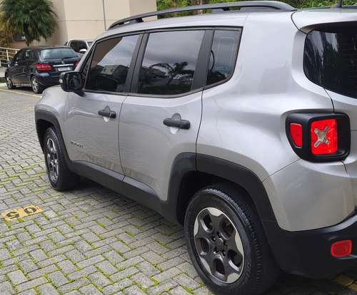 JEEP-RENEGADE-2021