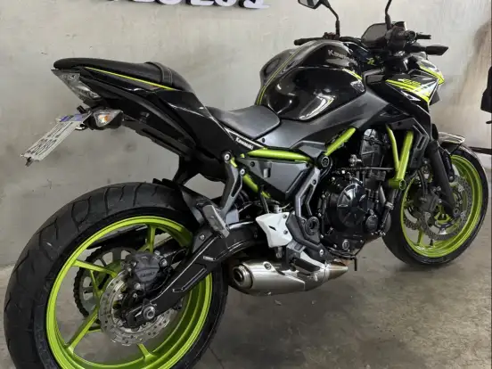 KAWASAKI-Z650 ABS SE KAWASAKI-Z650 ABS SE-2021