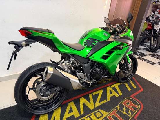 KAWASAKI-NINJA 300-2024
