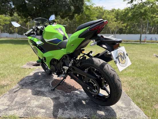 KAWASAKI-NINJA 500-2026