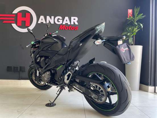 KAWASAKI-Z800-2014