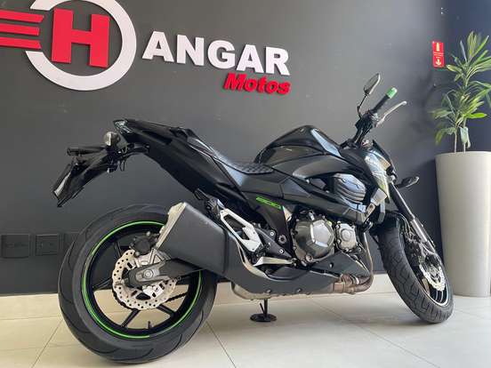 KAWASAKI-Z800-2014