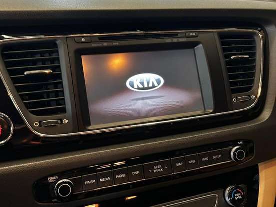 KIA-CARNIVAL-3.3 EX V6 24V GASOLINA 4P AUTOMATICO KIA-CARNIVAL-2018