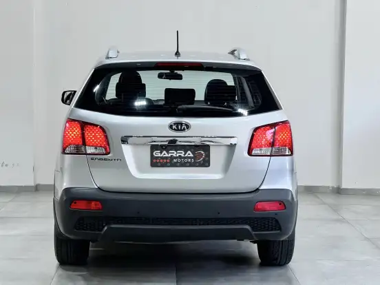 KIA-SORENTO-2.4 16V GASOLINA EX AUTOMÁTICO KIA-SORENTO-2012