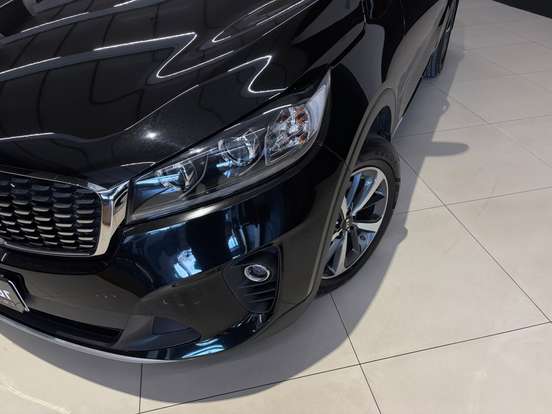 KIA-SORENTO-2.4 16V GASOLINA EX 7L AUTOMÁTICO KIA-SORENTO-2018