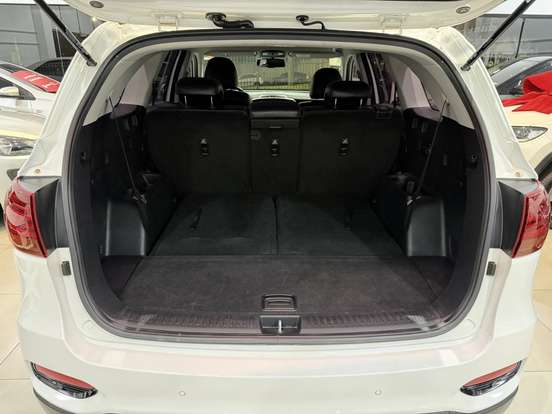 KIA-SORENTO-2.4 16V GASOLINA EX 7L AWD AUTOMÁTICO KIA-SORENTO-2018