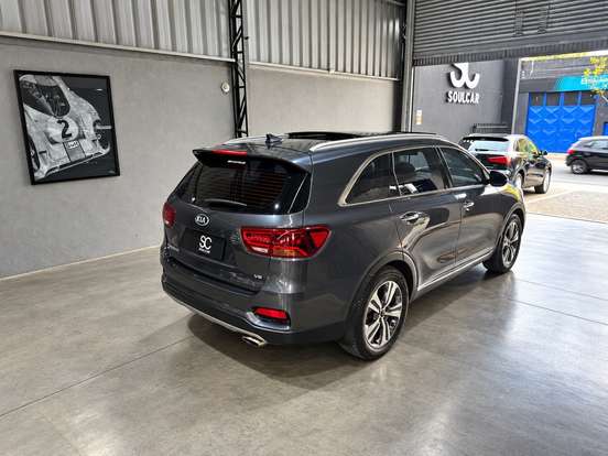 KIA-SORENTO-3.5 V6 GASOLINA EX 7L AWD AUTOMATICO KIA-SORENTO-2018