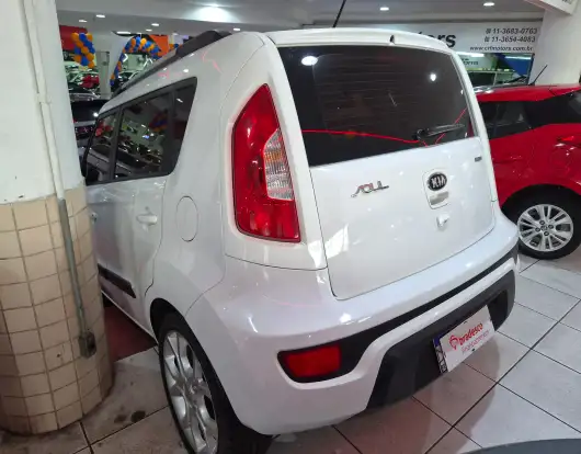 KIA-SOUL-2013