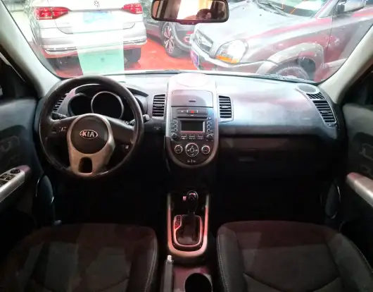KIA-SOUL-2013