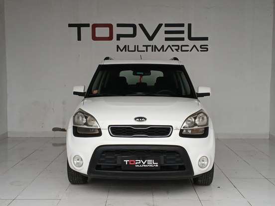 KIA-SOUL-2012