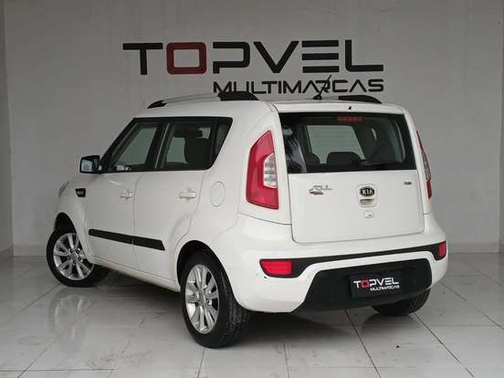KIA-SOUL-2012