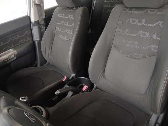 KIA-SOUL-2012