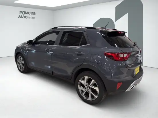KIA-STONIC-2021