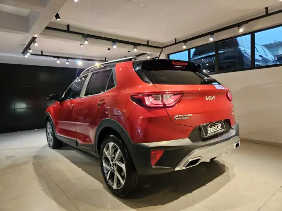 KIA-STONIC-2021