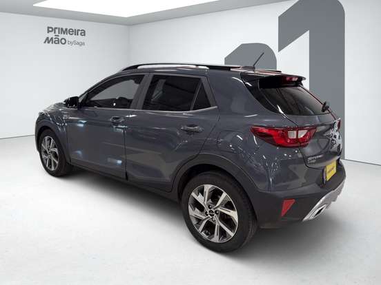 KIA-STONIC-2021