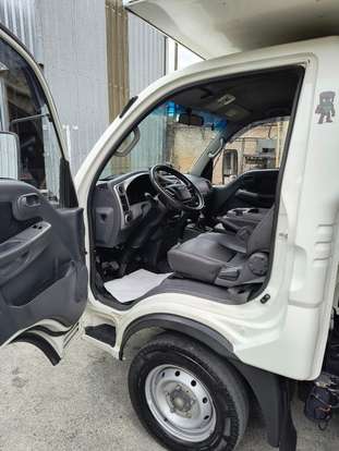 KIA-BONGO-2023