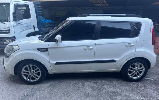 KIA-SOUL-2012