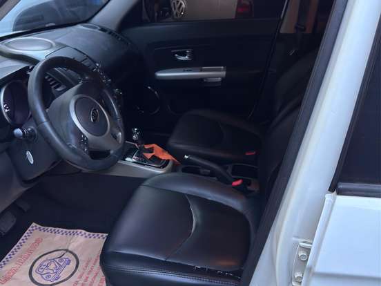 KIA-SOUL-1.6 U.174 16V FLEX 4P AUTOMÁTICO KIA-SOUL-2012