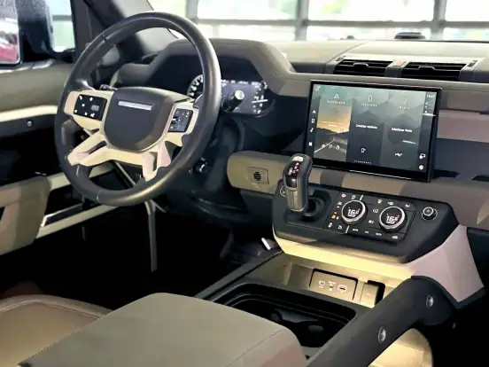 LAND ROVER-DEFENDER-2022